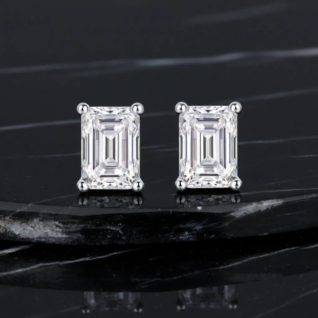 Moissanite diamond stud earrings Studs Set With Mosan Diamond Silver Hadi Craft- CJ