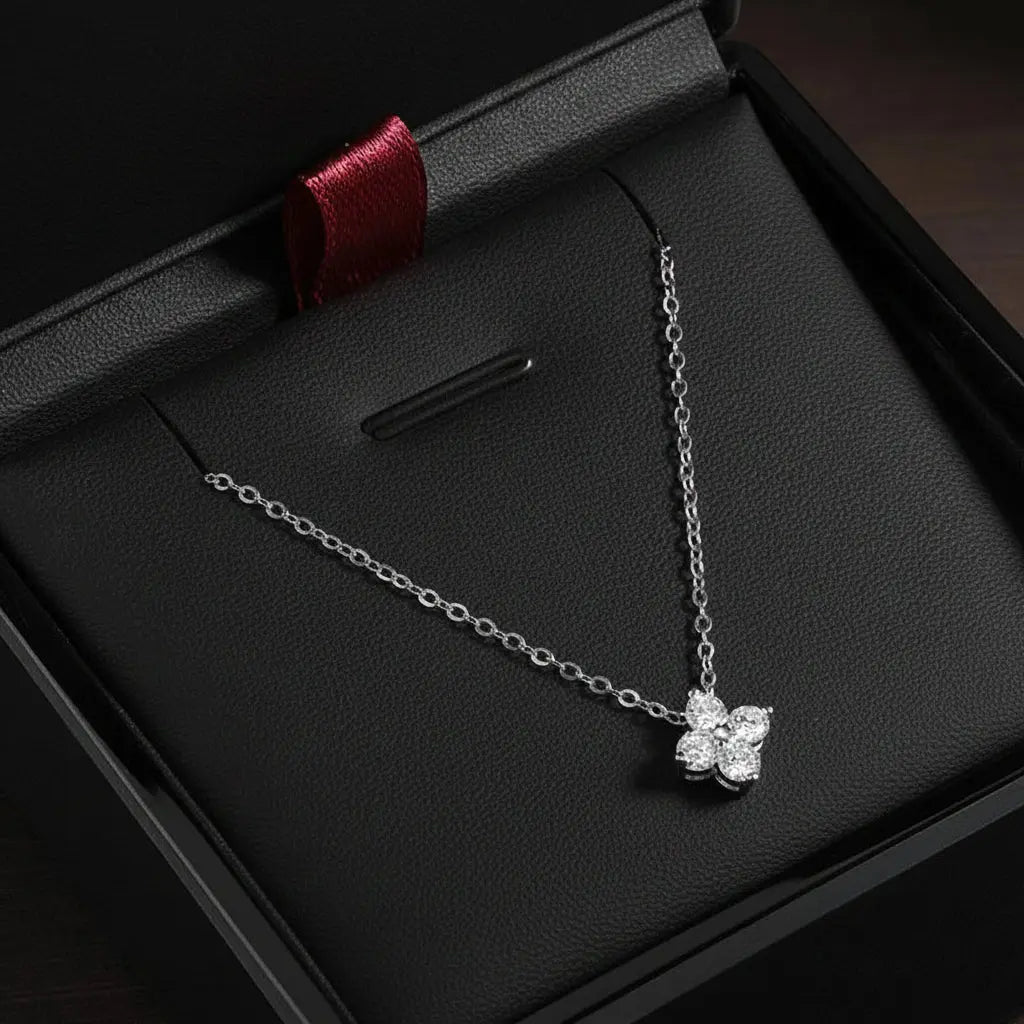 VVS1 D Flower Moissanite Pendant Necklace for Women SORI STYLE