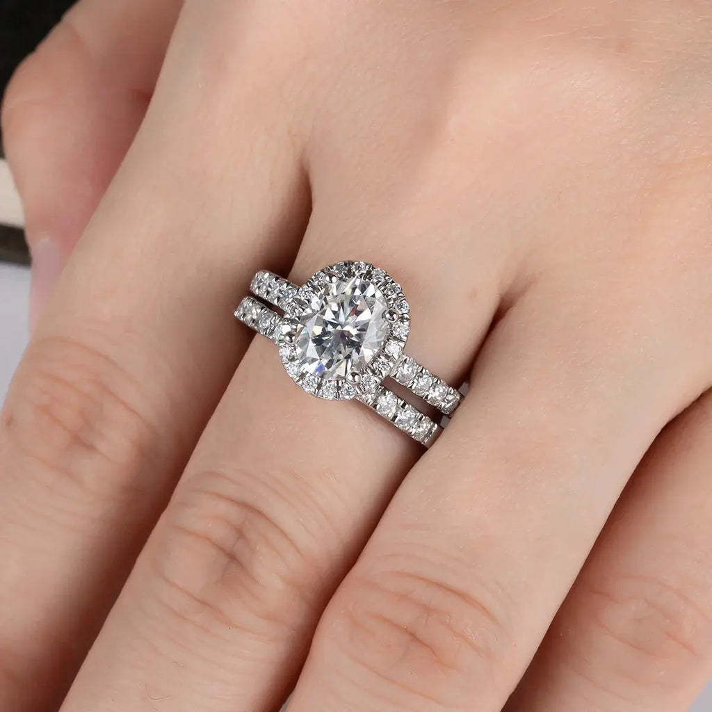 2 CT Oval Cut Moissanite Bridal Ring Set Sori Style
